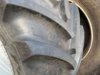 Räder, Reifen, Felgen & Distanzringe BKT 900/50r42 en 600/65r28