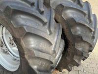 Räder, Reifen, Felgen & Distanzringe BKT 900/50r42 en 600/65r28