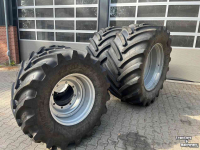 Räder, Reifen, Felgen & Distanzringe BKT 900/50r42 en 600/65r28