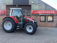 Schlepper / Traktor Massey Ferguson 5S.145 Dyna-6 Excusive tractoren.