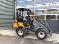 Radlader Giant D337T
