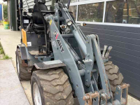 Radlader Giant D337T