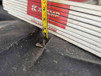 Räder, Reifen, Felgen & Distanzringe Stomil 14.9R24 Stomil banden 380/85R24