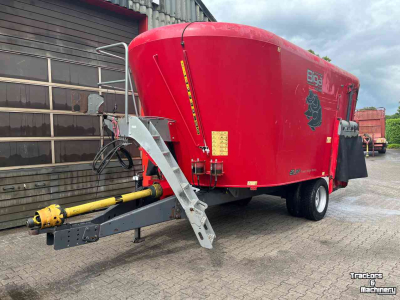 Futtermischwagen Peecon VME 250 Voermengwagen voermachines