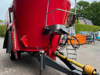 Futtermischwagen Peecon VME 250 Voermengwagen voermachines