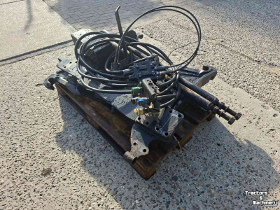 Sonstiges Traktoren und Zubehör Stoll Aanbouwdelen Valtra Valmet 100 serie
