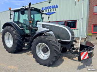 Schlepper / Traktor Valtra T191 HiTech