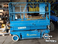 Scherenarbeitsbühnen Genie GS2046