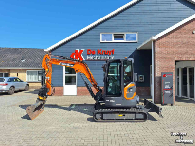 Minibagger Doosan Develon DX35Z-7
