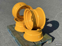 Räder, Reifen, Felgen & Distanzringe JCB W11x18  8 gaats  JCB 41/940370 JCB 406-407-409