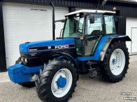 Schlepper / Traktor Ford 8240