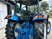 Schlepper / Traktor Ford 8240