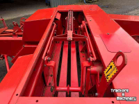 Pressen Massey Ferguson 120