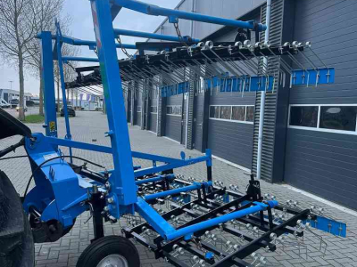 Striegelmaschine Ceres Wied-Eg CWE600