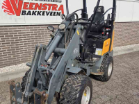 Radlader Giant D332ST