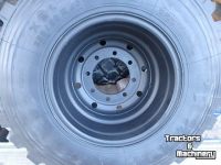 Räder, Reifen, Felgen & Distanzringe  335/80R20 8 gaats velg