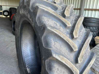 Räder, Reifen, Felgen & Distanzringe BKT 650/65R42