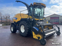 Feldhäcksler New Holland FR 9060