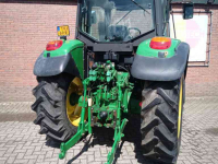 Schlepper / Traktor John Deere 6120 SE