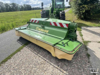 Selbstfahrende Mähwerk Krone Big M frontmaaier