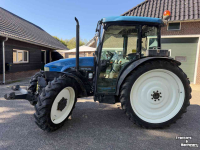 Schlepper / Traktor New Holland TN75+Fronthef en Airco
