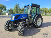 Obsttraktor New Holland T4.110F