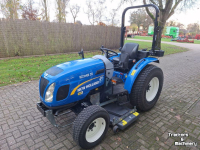 Schlepper / Traktor New Holland Boomer 35