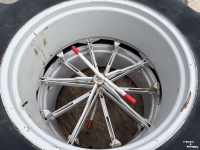 Räder, Reifen, Felgen & Distanzringe Molcon Dubbellucht 5-ster 18.4R38 Michelin
