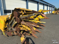 Maisgebiss New Holland New Holland 300N8 Maisbek