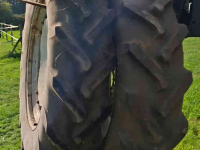 Räder, Reifen, Felgen & Distanzringe Ford 16.9 R 38 Ploegbanden met velg
