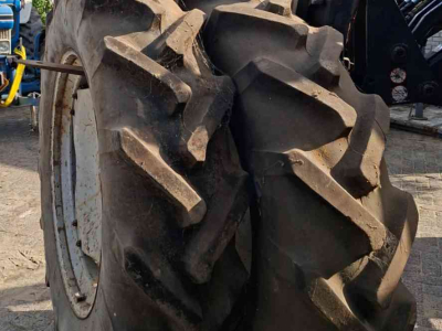 Räder, Reifen, Felgen & Distanzringe Ford 16.9 R 38 Ploegbanden met velg