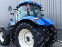 Schlepper / Traktoren New Holland T6090