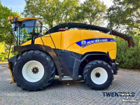 Feldhäcksler New Holland FR 700