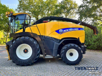 Feldhäcksler New Holland FR 700