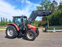 Schlepper / Traktor Massey Ferguson 5445 + frontlader