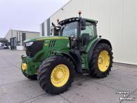Schlepper / Traktor John Deere 6215R