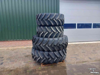 Räder, Reifen, Felgen & Distanzringe Mitas wielenset 540/65/38 en 480/65/24 op fendt velgen