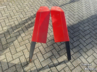 Diverse Gebrauchte Teile Massey Ferguson SPATBORDEN MF 3000-SERIE