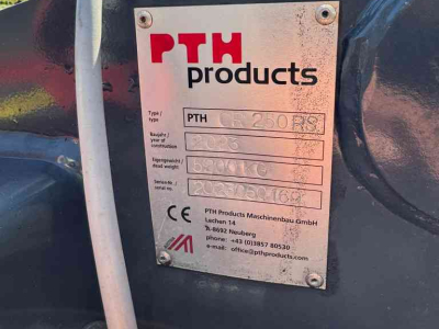 Bodenfräse  PTH steenfreesmachine / crusher CR250 RS
