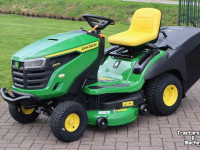 Aufsitzrasenmäher John Deere X167R