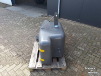 Gebrauchte Teile für Traktoren  750 KG