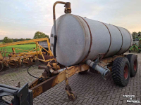 Gülletankwagen / Güllefässer  Mesttank - giertank 8000L