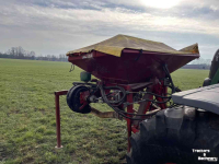 Frontbehälter Sämaschine Lely Frontzaaimachine
