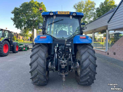 Schlepper / Traktor New Holland T6.155