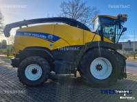 Feldhäcksler New Holland FR 600 hakselaar