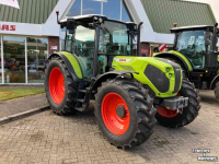 Schlepper / Traktor Claas Axos 3.105