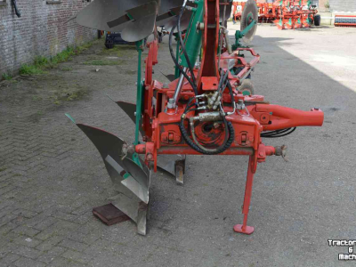 Pflüge Kverneland lB 100-200 twister