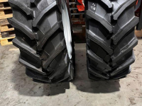 Räder, Reifen, Felgen & Distanzringe Trelleborg WIEL 28" BANDEN TRELLEBORG 440/65R28