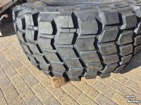 Räder, Reifen, Felgen & Distanzringe Michelin 605/70R20.5  24R20.50