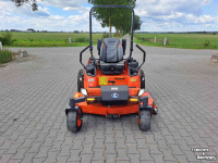 Aufsitzrasenmäher Kubota ZD1211 zeroturn zitmaaier